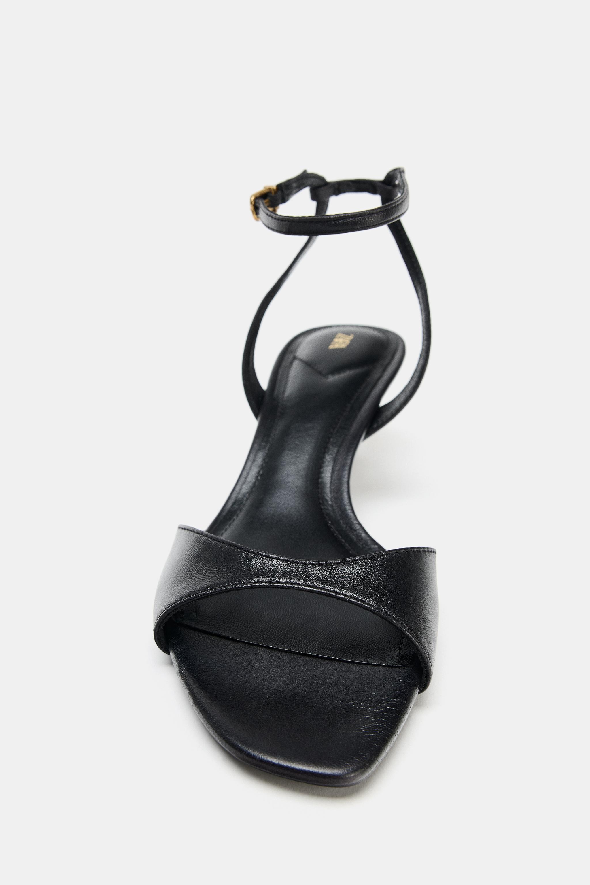 ANKLE STRAP HEELED SANDALS